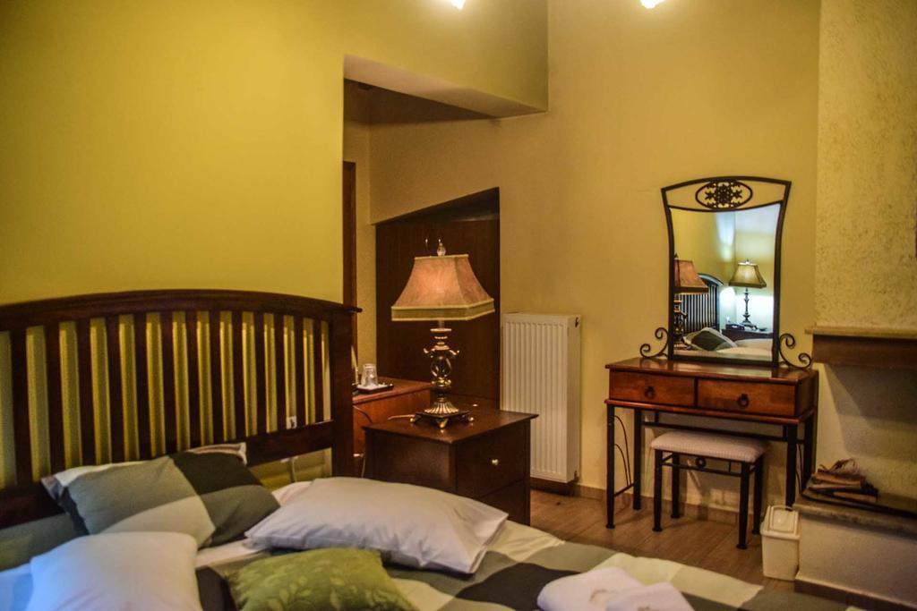 Aetoma Suites Synikia Mesi Trikalon Zewnętrze zdjęcie